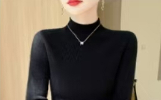  高腰开叉半身裙搭配,中长裙半身裙搭配什么样的上衣好看？